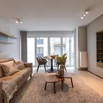 Lägenhet Casiola - Comfortable 2 Bedroom With Sea-view *