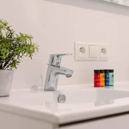 Huswell - Comfortable 2 Bedroom With Sea-view * 克诺克－海斯特